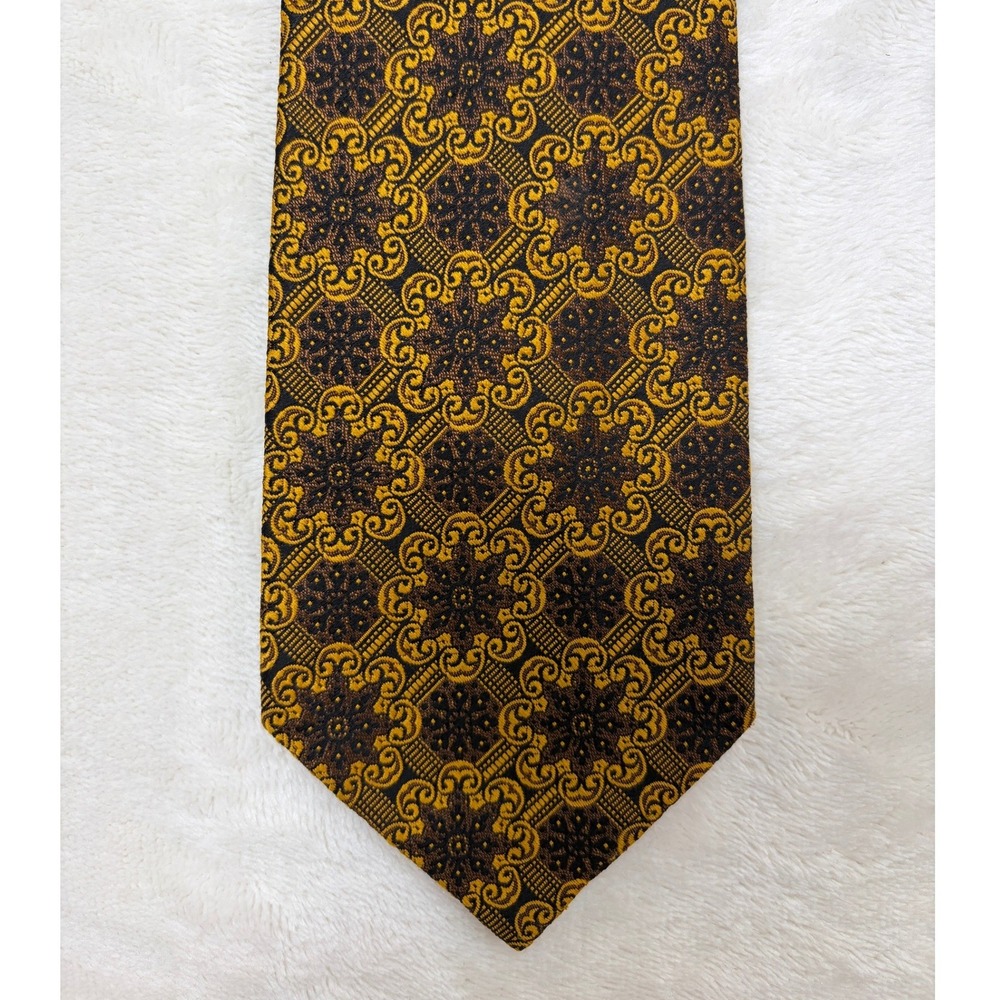 Charvet et Fils Gold Brown Medallion Silk Tie Mens OS Good